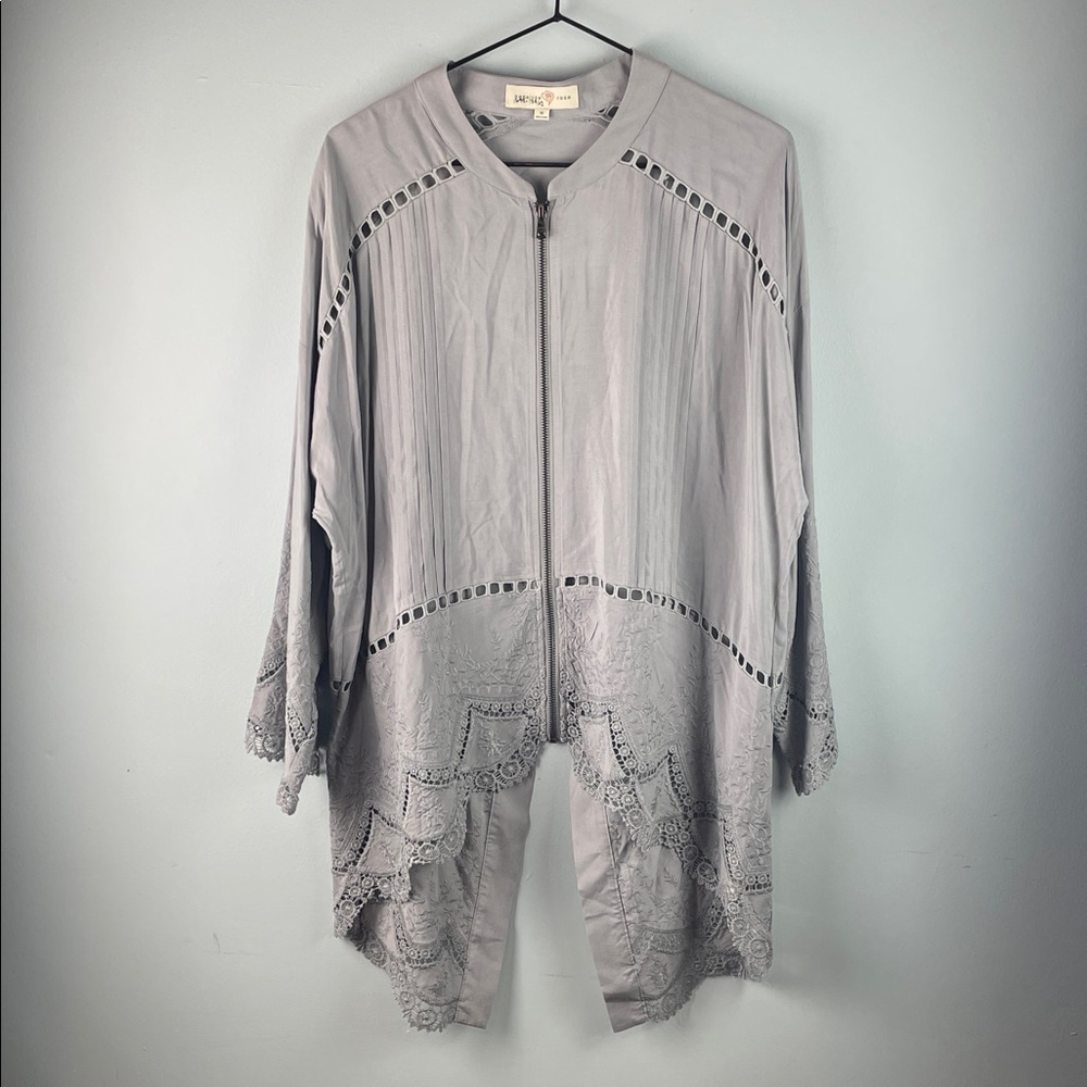 Penelope Rose Gray Embroidered Open Front Cardigan Size M